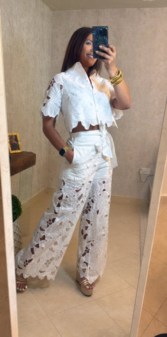 White Lace Sleeve Set