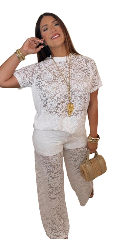 ✨ Scarlet Lace Luxe Set – WhiteExclusive Opal Edition