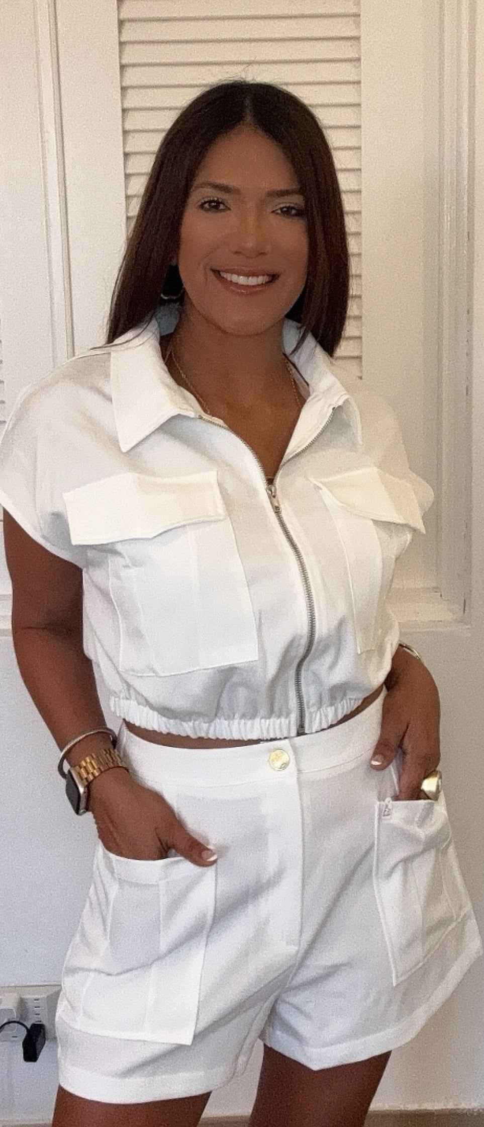 White set- golden buttons detail