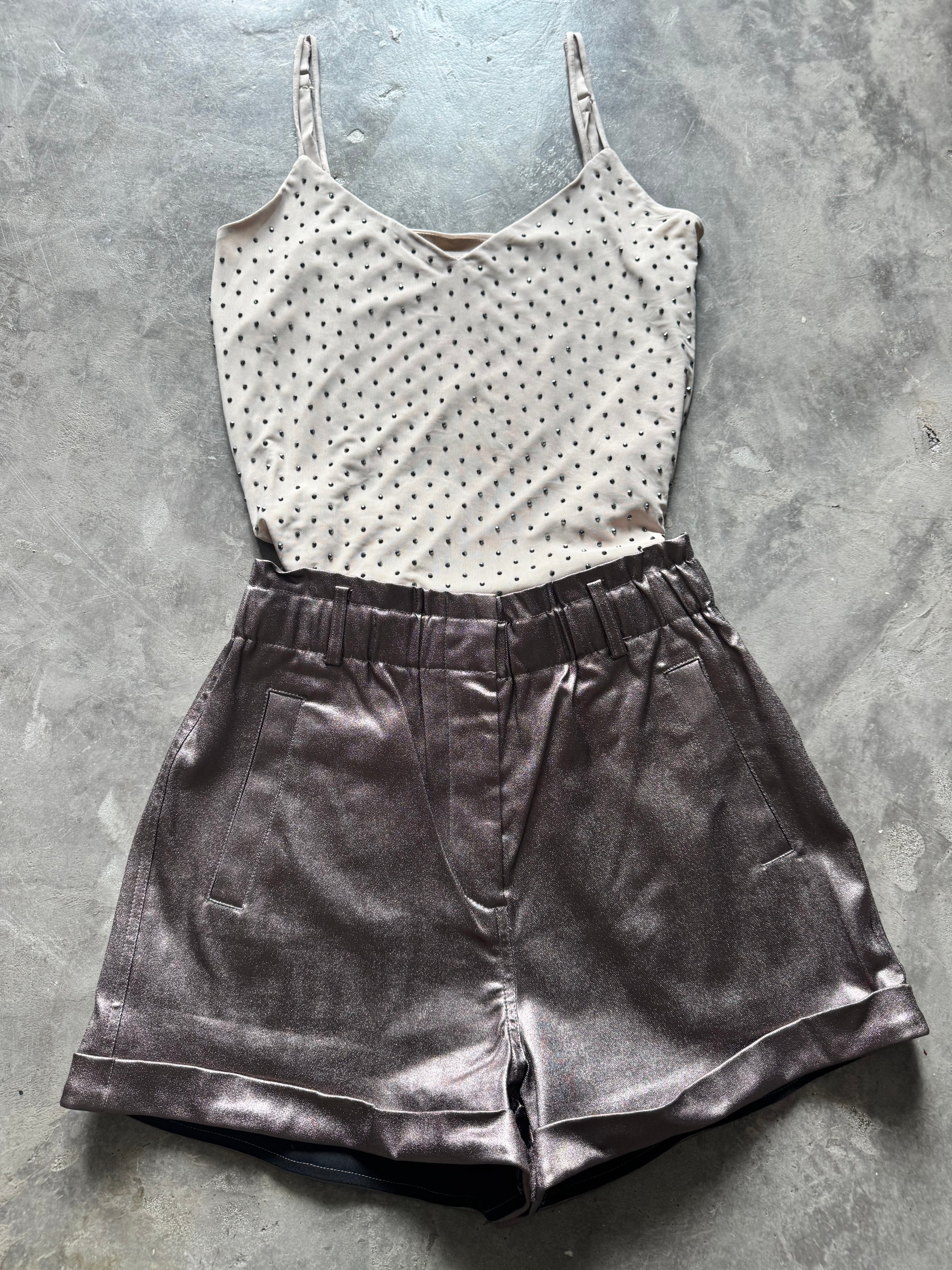 Metallic short