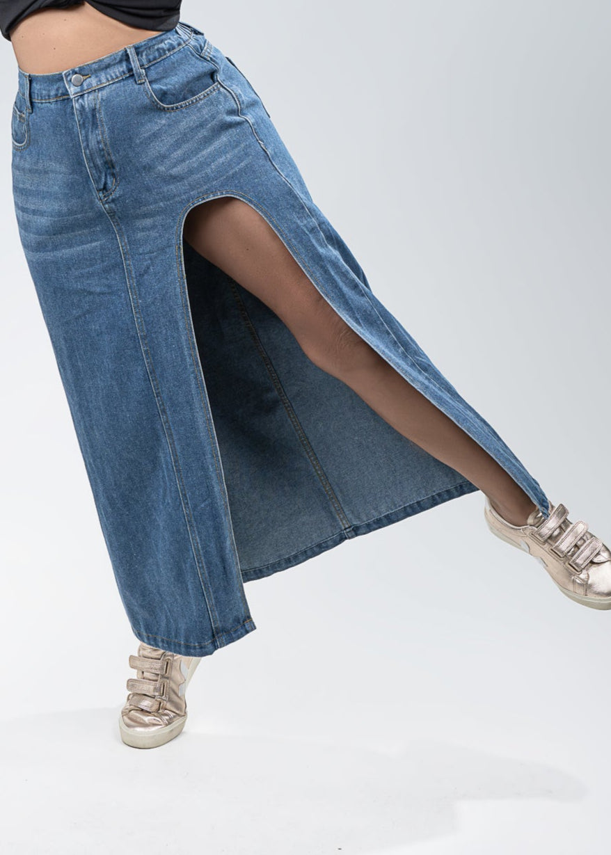 Curve Jean Skirt